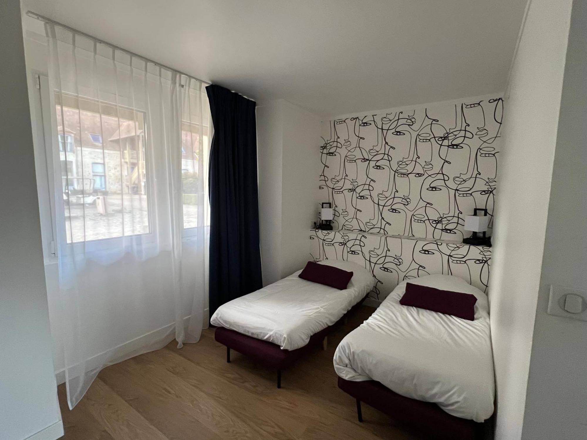 Hotel Abbaye Du Golf De Lesigny Eksteriør bilde